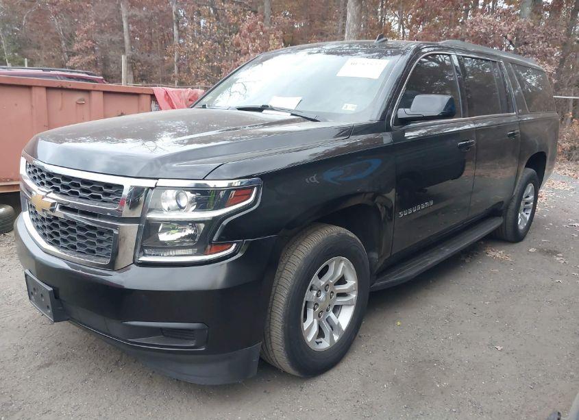 Photo 2 of 2015 Chevrolet Suburban 1500 LT (VIN 1GNSKJKC1FR256627)