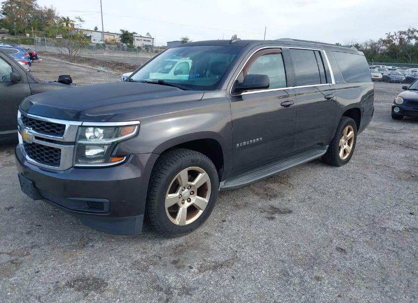 Photo 2 of 2015 Chevrolet Suburban 1500 LT (VIN 1GNSKJKC1FR729734)