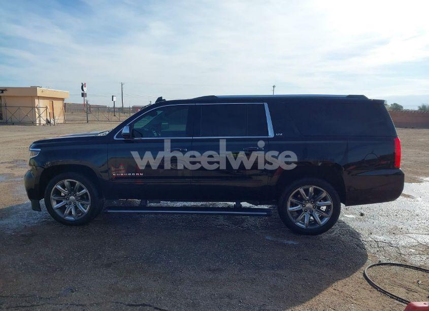 Photo 15 of 2016 Chevrolet Suburban LTZ (VIN 1GNSKJKC1GR258959)