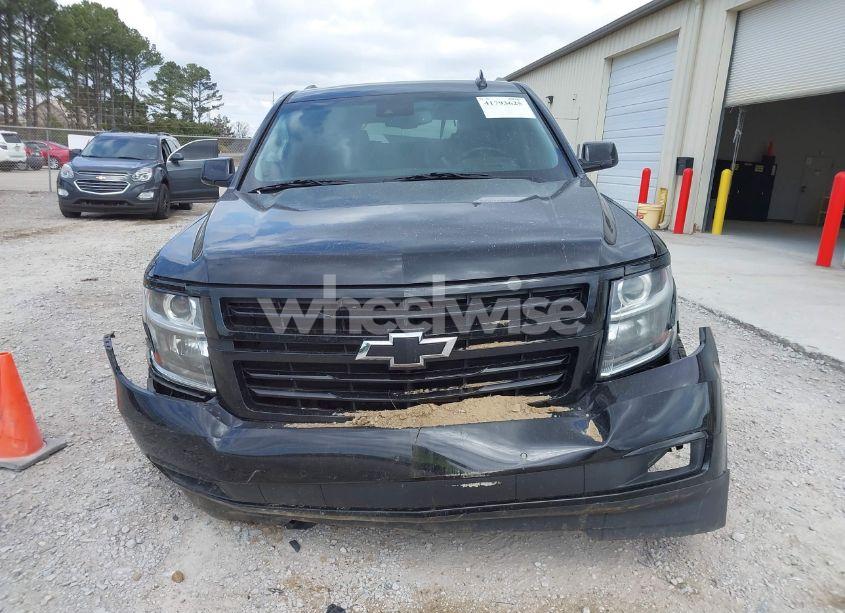 Photo 12 of 2018 Chevrolet Suburban PREMIER (VIN 1GNSKJKC1JR231686)