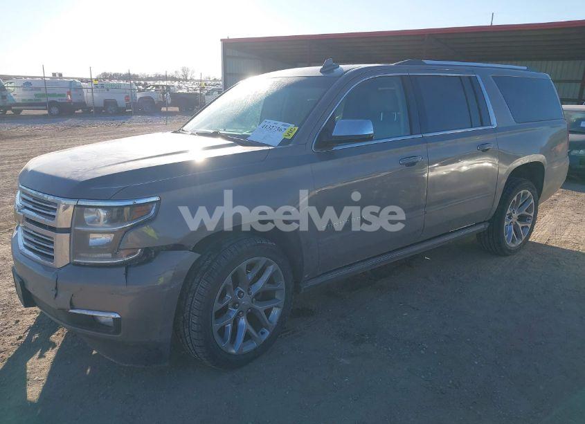 Photo 2 of 2018 Chevrolet Suburban PREMIER (VIN 1GNSKJKC1JR278829)