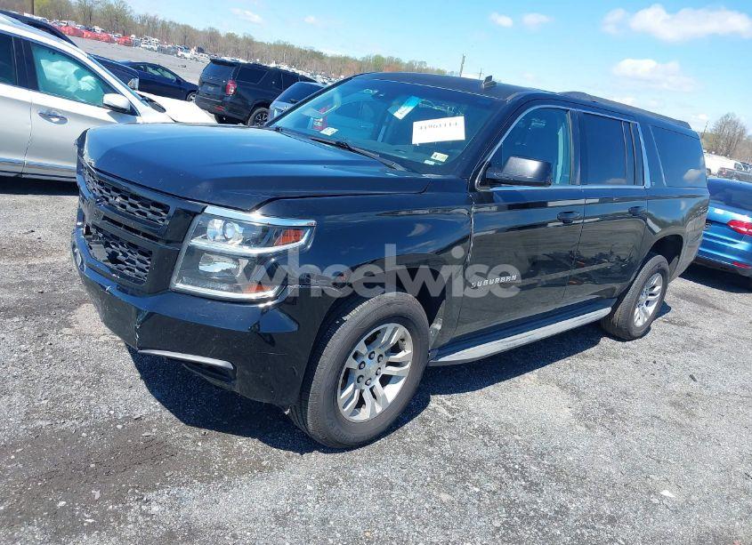Photo 2 of 2015 Chevrolet Suburban 1500 LT (VIN 1GNSKJKC2FR162921)