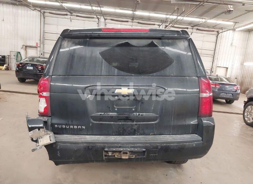 Photo 17 of 2015 Chevrolet Suburban 1500 LT (VIN 1GNSKJKC2FR561196)