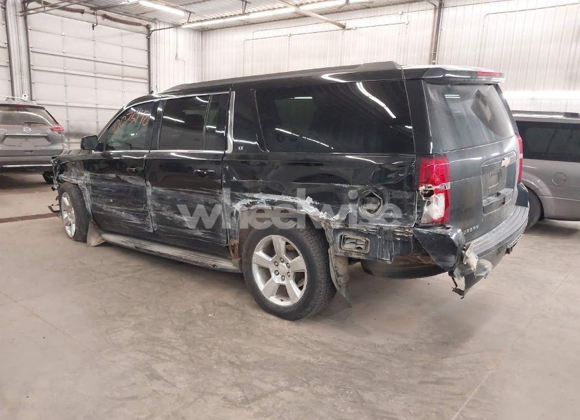 Photo 3 of 2015 Chevrolet Suburban 1500 LT (VIN 1GNSKJKC2FR561196)