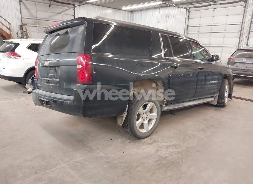 Photo 4 of 2015 Chevrolet Suburban 1500 LT (VIN 1GNSKJKC2FR561196)