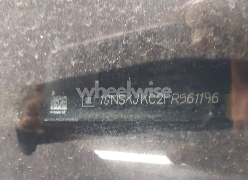 Photo 9 of 2015 Chevrolet Suburban 1500 LT (VIN 1GNSKJKC2FR561196)