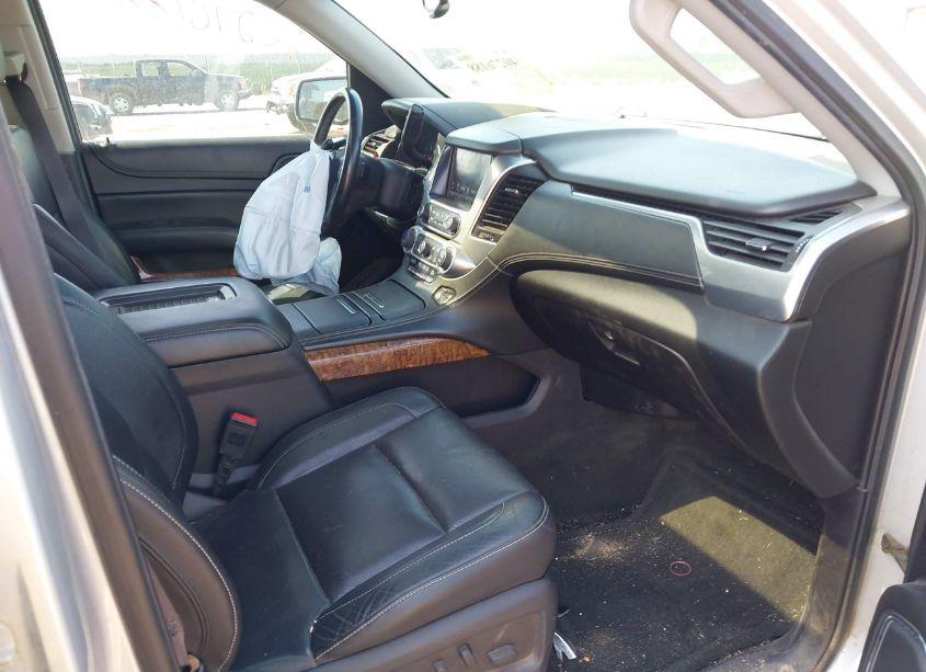 Photo 5 of 2016 Chevrolet Suburban LTZ (VIN 1GNSKJKC2GR359539)