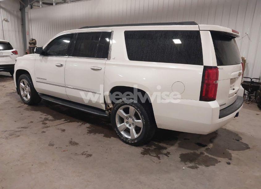 Photo 3 of 2015 Chevrolet Suburban 1500 LT (VIN 1GNSKJKC3FR177864)
