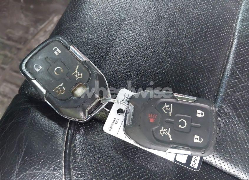 Photo 11 of 2016 Chevrolet Suburban LTZ (VIN 1GNSKJKC3GR221878)