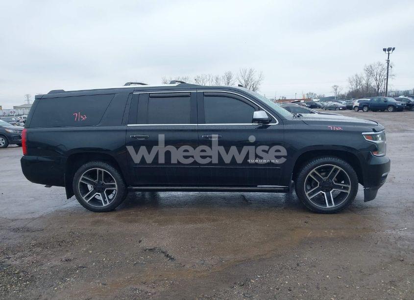 Photo 13 of 2016 Chevrolet Suburban LTZ (VIN 1GNSKJKC3GR221878)