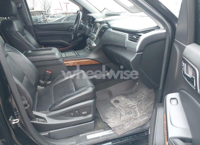 Photo 5 of 2016 Chevrolet Suburban LTZ (VIN 1GNSKJKC3GR221878)