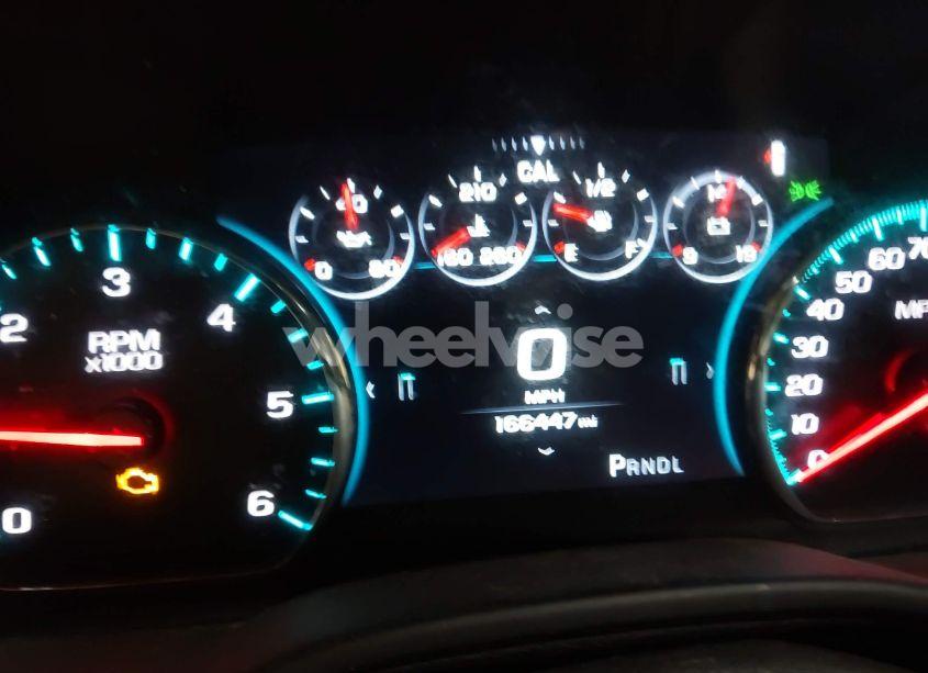 Photo 7 of 2017 Chevrolet Suburban PREMIER (VIN 1GNSKJKC3HR260195)