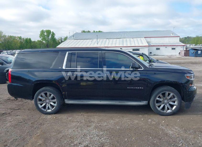 Photo 13 of 2015 Chevrolet Suburban 1500 LT (VIN 1GNSKJKC4FR144033)
