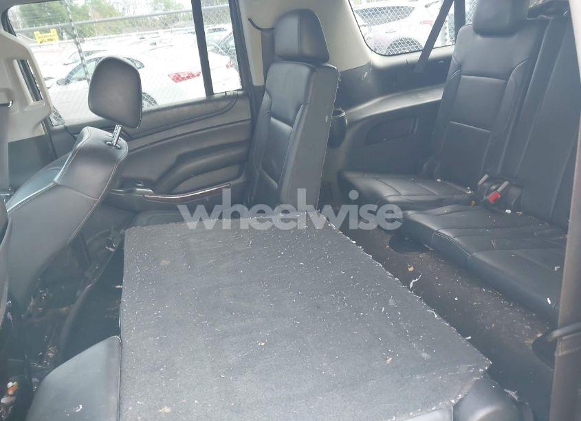 Photo 17 of 2015 Chevrolet Suburban 1500 LT (VIN 1GNSKJKC4FR144033)