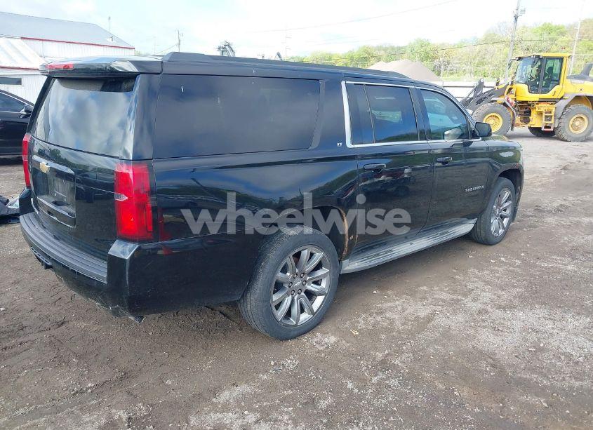 Photo 4 of 2015 Chevrolet Suburban 1500 LT (VIN 1GNSKJKC4FR144033)