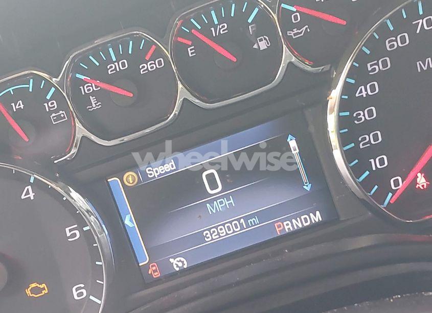 Photo 7 of 2015 Chevrolet Suburban 1500 LT (VIN 1GNSKJKC4FR152116)