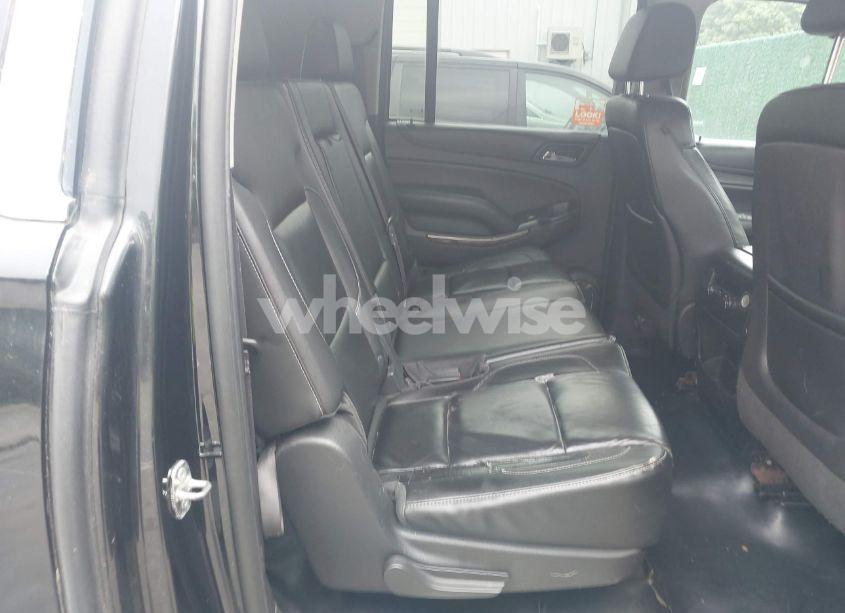 Photo 8 of 2015 Chevrolet Suburban 1500 LT (VIN 1GNSKJKC4FR152116)