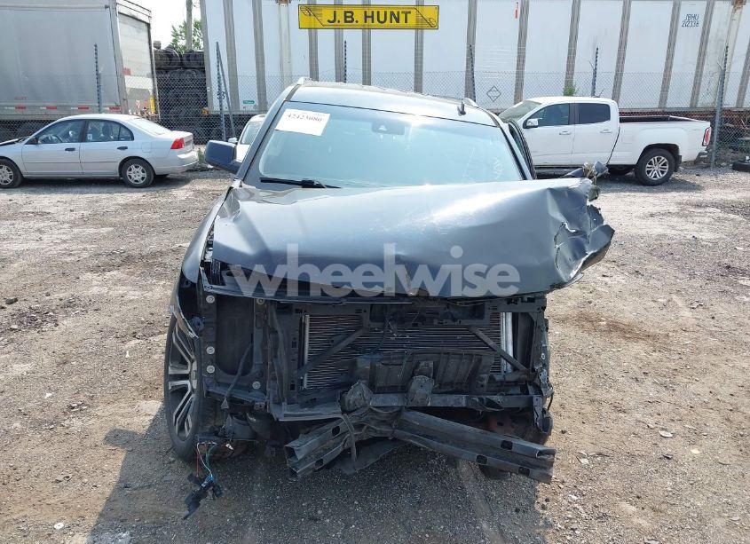 Photo 12 of 2015 Chevrolet Suburban 1500 LT (VIN 1GNSKJKC4FR222178)