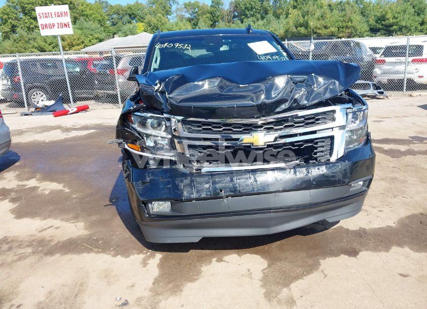 2015 Chevrolet Suburban 1500 LT (VIN 1GNSKJKC4FR545789) main photo