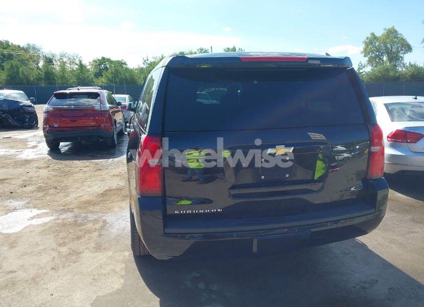 Photo 3 of 2015 Chevrolet Suburban 1500 LT (VIN 1GNSKJKC4FR545789)