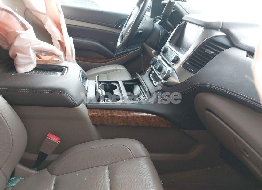 Photo 5 of 2016 Chevrolet Suburban LTZ (VIN 1GNSKJKC4GR275531)