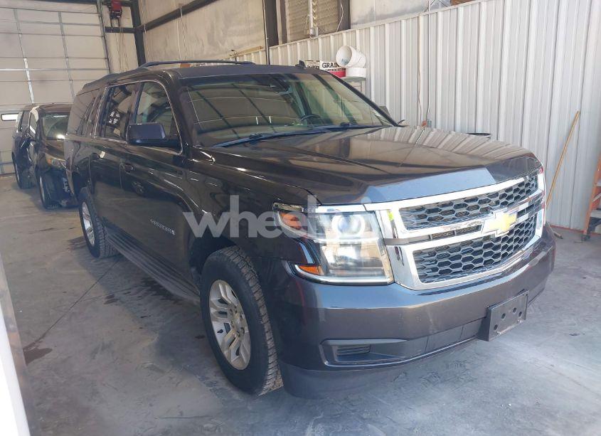 2015 Chevrolet Suburban 1500 LT (VIN 1GNSKJKC5FR264018) main photo