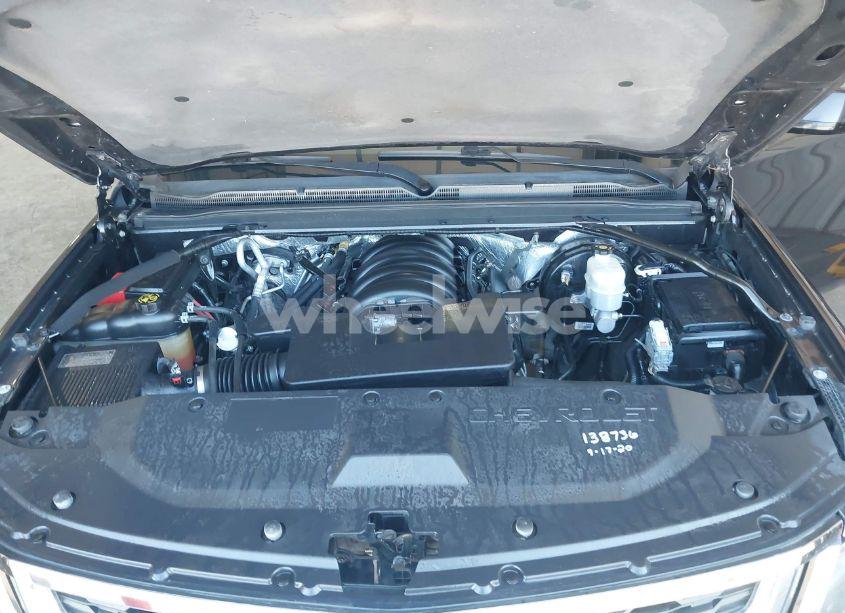 Photo 10 of 2015 Chevrolet Suburban 1500 LT (VIN 1GNSKJKC5FR264018)