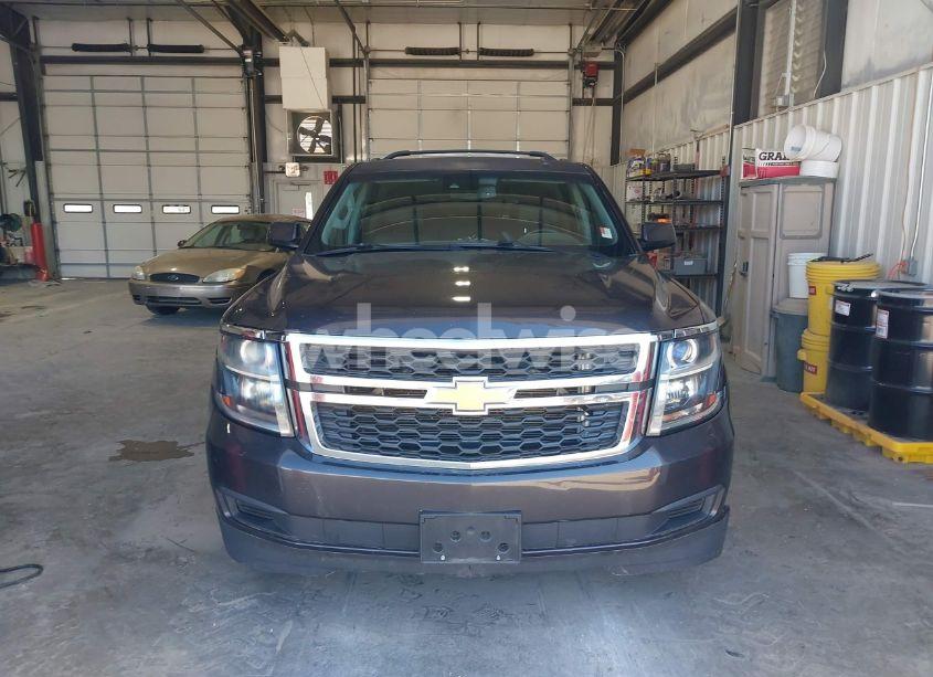 Photo 12 of 2015 Chevrolet Suburban 1500 LT (VIN 1GNSKJKC5FR264018)
