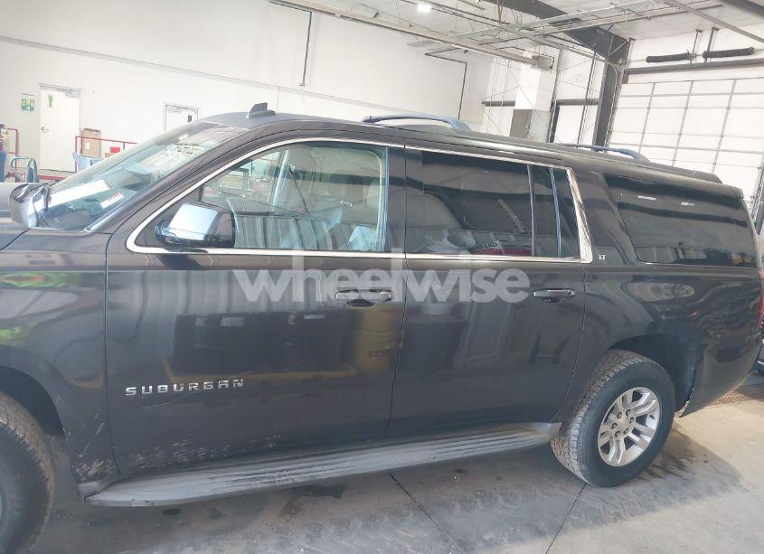 Photo 14 of 2015 Chevrolet Suburban 1500 LT (VIN 1GNSKJKC5FR264018)