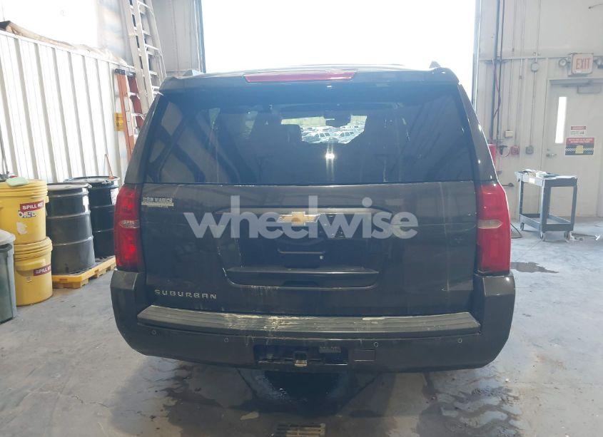 Photo 16 of 2015 Chevrolet Suburban 1500 LT (VIN 1GNSKJKC5FR264018)