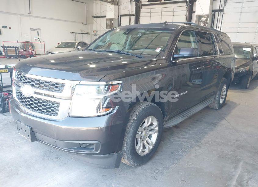 Photo 2 of 2015 Chevrolet Suburban 1500 LT (VIN 1GNSKJKC5FR264018)