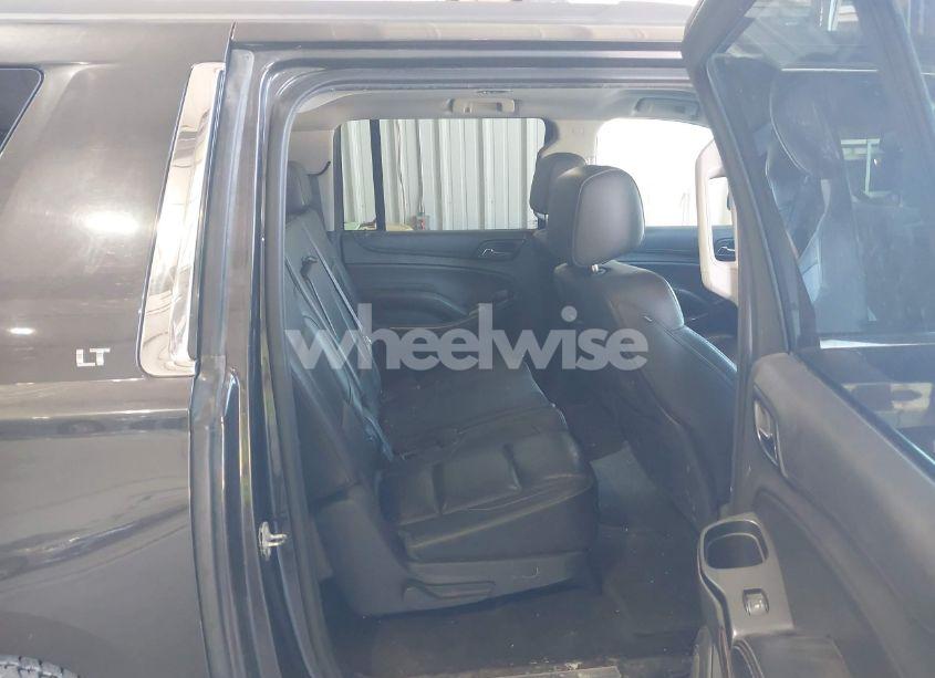 Photo 8 of 2015 Chevrolet Suburban 1500 LT (VIN 1GNSKJKC5FR264018)