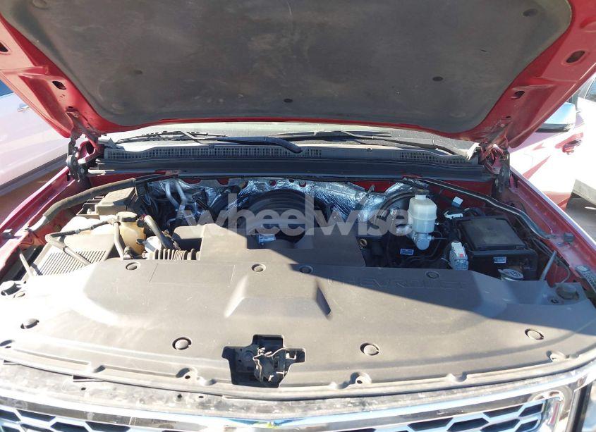 Photo 10 of 2015 Chevrolet Suburban 1500 LT (VIN 1GNSKJKC5FR517175)