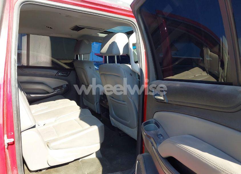 Photo 8 of 2015 Chevrolet Suburban 1500 LT (VIN 1GNSKJKC5FR517175)