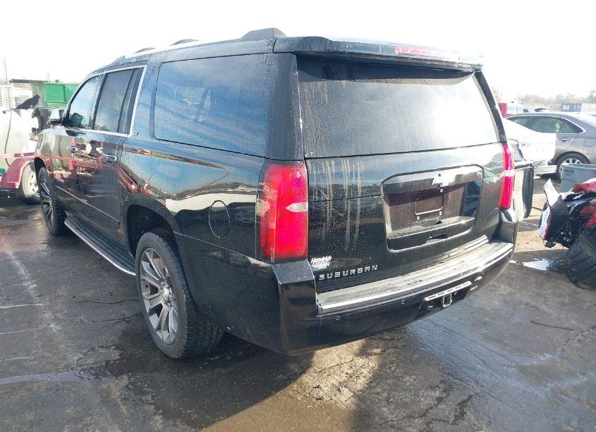 Photo 3 of 2016 Chevrolet Suburban LTZ (VIN 1GNSKJKC5GR112371)