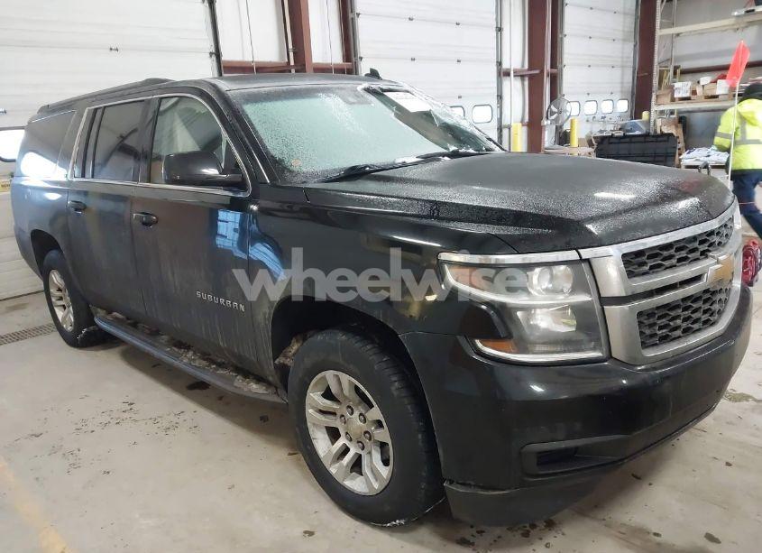 2015 Chevrolet Suburban 1500 LT (VIN 1GNSKJKC6FR219931) main photo