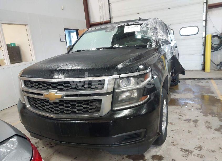 Photo 11 of 2015 Chevrolet Suburban 1500 LT (VIN 1GNSKJKC6FR219931)