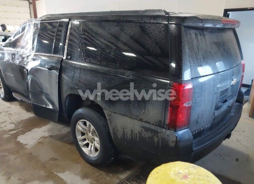 Photo 3 of 2015 Chevrolet Suburban 1500 LT (VIN 1GNSKJKC6FR219931)