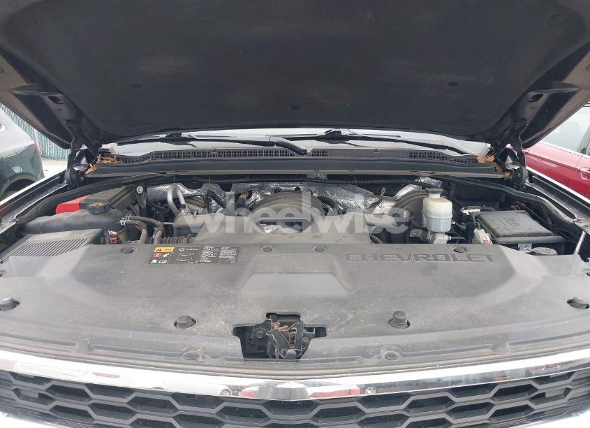 Photo 10 of 2015 Chevrolet Suburban 1500 LT (VIN 1GNSKJKC6FR717403)