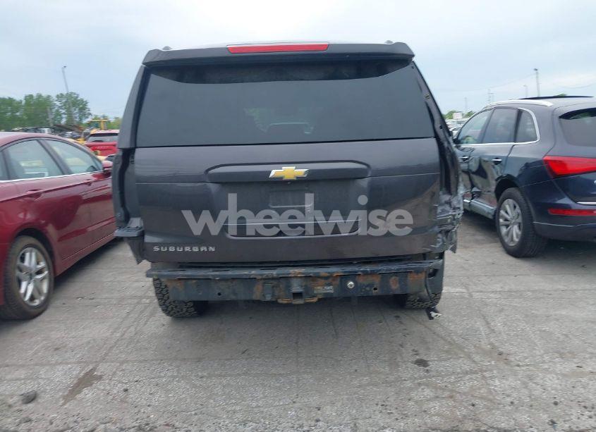 Photo 17 of 2015 Chevrolet Suburban 1500 LT (VIN 1GNSKJKC6FR717403)