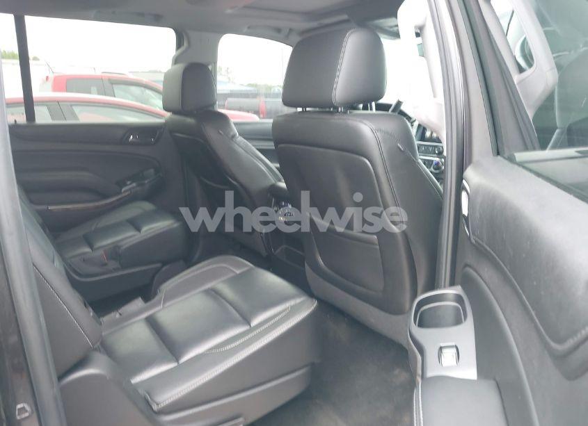 Photo 8 of 2015 Chevrolet Suburban 1500 LT (VIN 1GNSKJKC6FR717403)