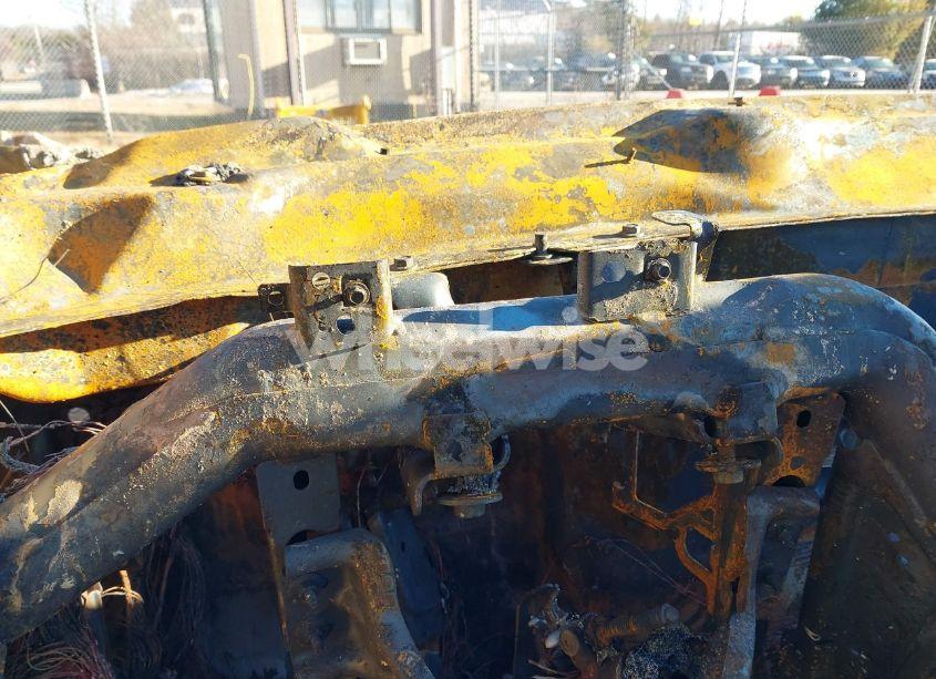 Photo 7 of 2016 Chevrolet Suburban LTZ (VIN 1GNSKJKC6GR350259)