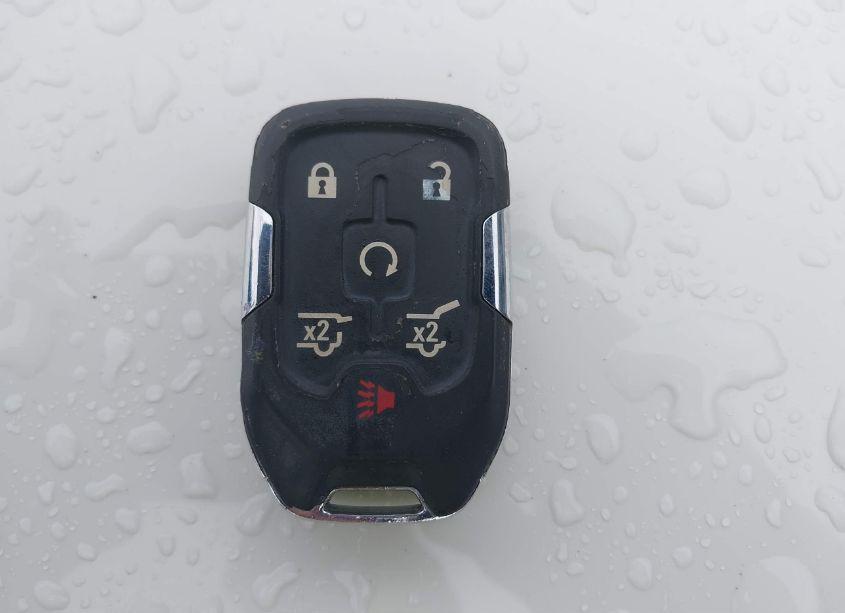 Photo 11 of 2018 Chevrolet Suburban PREMIER (VIN 1GNSKJKC6JR152997)