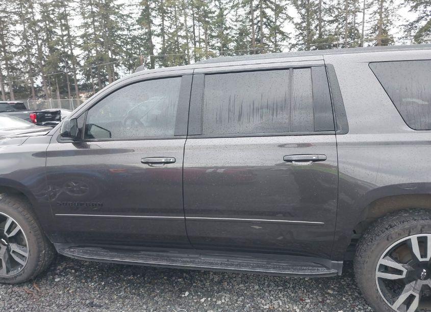 Photo 14 of 2018 Chevrolet Suburban PREMIER (VIN 1GNSKJKC6JR152997)