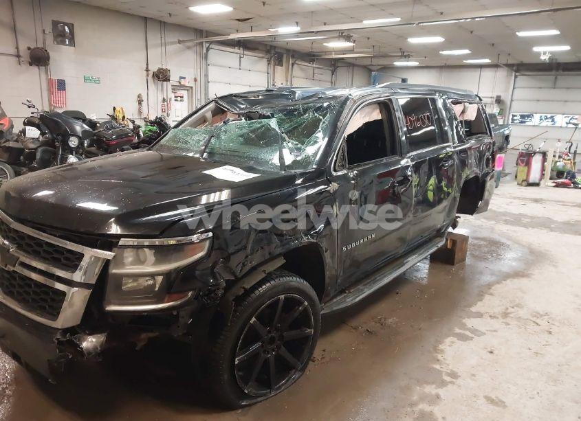 Photo 6 of 2015 Chevrolet Suburban 1500 LT (VIN 1GNSKJKC7FR202524)