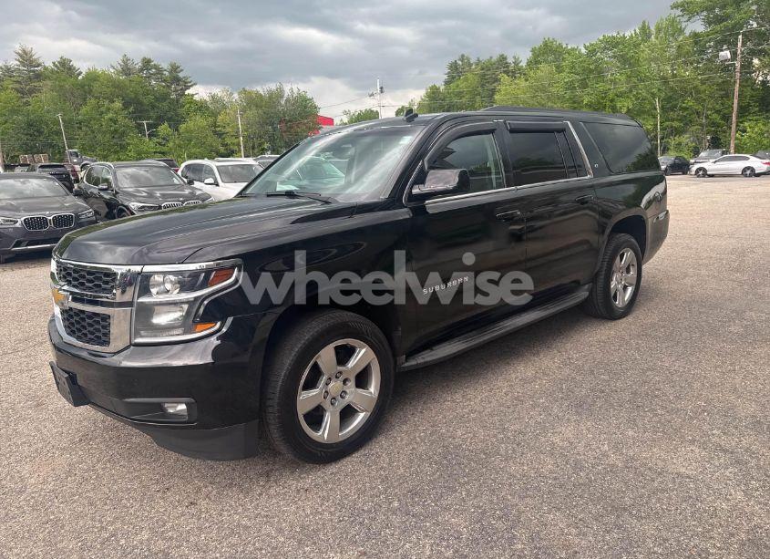 Photo 2 of 2015 Chevrolet Suburban K1500 LT (VIN 1GNSKJKC7FR205746)