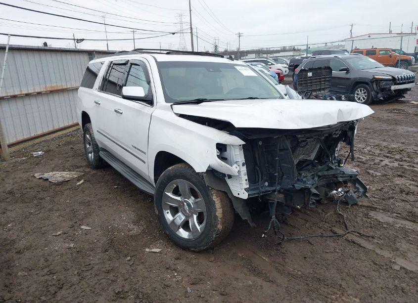 2015 Chevrolet Suburban 1500 LT (VIN 1GNSKJKC7FR234423) main photo