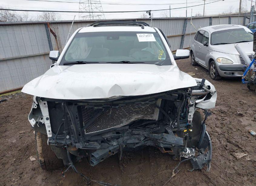 Photo 13 of 2015 Chevrolet Suburban 1500 LT (VIN 1GNSKJKC7FR234423)