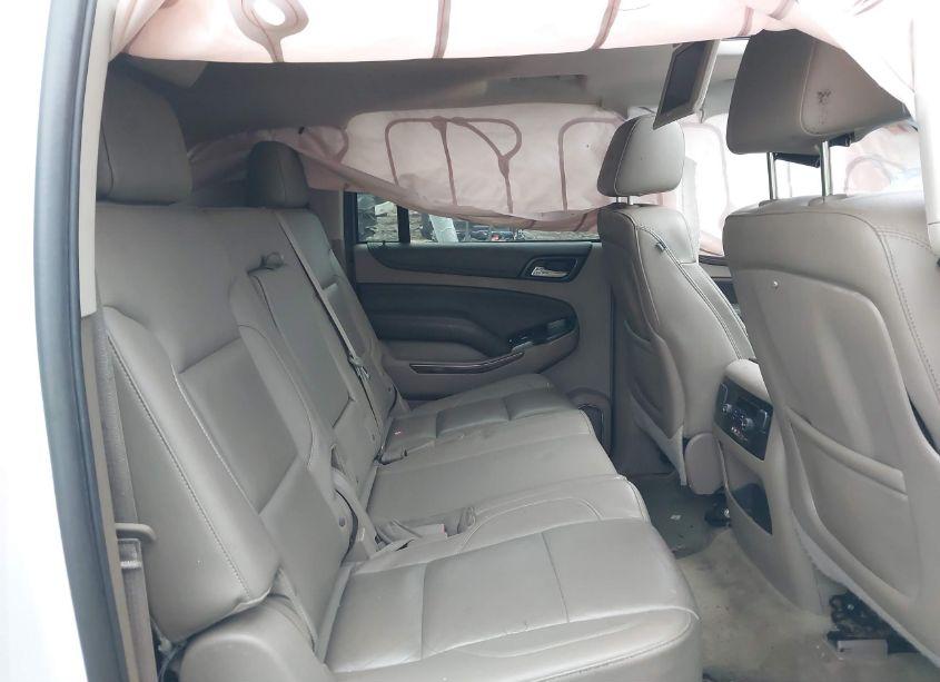 Photo 8 of 2015 Chevrolet Suburban 1500 LT (VIN 1GNSKJKC7FR234423)