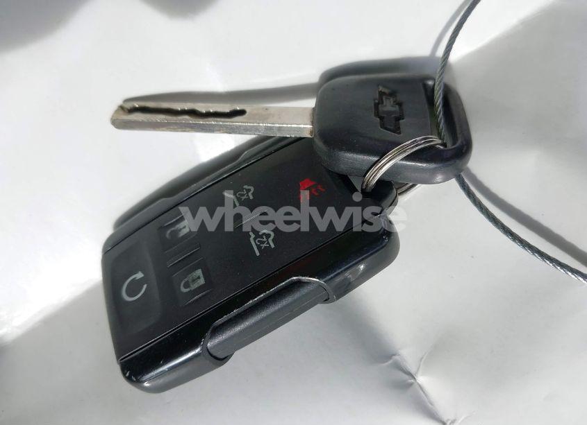 Photo 11 of 2015 Chevrolet Suburban 1500 LT (VIN 1GNSKJKC7FR251173)